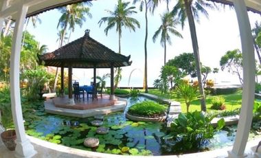 Spectacular Beachfront Villa Resort in Sambirenteng, Buleleng, North Bali