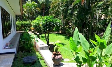 Spectacular Beachfront Villa Resort in Sambirenteng, Buleleng, North Bali