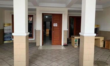 Di Sewakan Rumah Siap Huni 4 Kamar Cocok Untuk Kantor di Jl. Turangga, Lengkong Bandung