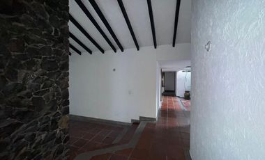 casa en arriendo en ciudad jardín. Cod A4852