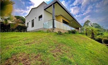 venta Casa Campestre Parcelación Vía San Antonio La Ceja
