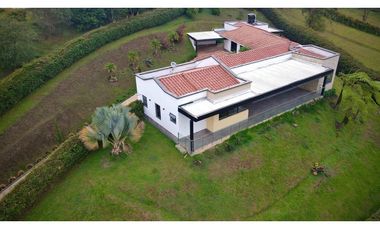 venta Casa Campestre Parcelación Vía San Antonio La Ceja