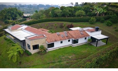 venta Casa Campestre Parcelación Vía San Antonio La Ceja