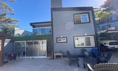 Casa de 6 Ambientes de Categoria en El Barrio Atlantida, en Santa Clara del Mar