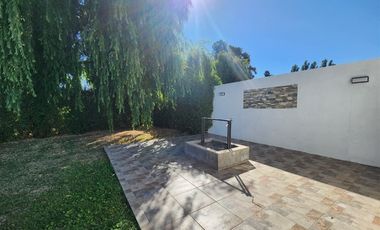 Casa mediterranea en venta loteo cerrado de 6 dorm, Machalí