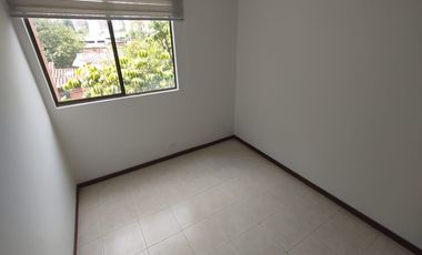 apartamento en arriendo en loma de los bernal. Cod A9432769