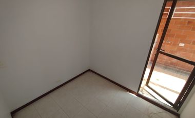 apartamento en arriendo en loma de los bernal. Cod A9432769
