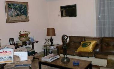 Casa con Departamento en venta en Don Bosco Este