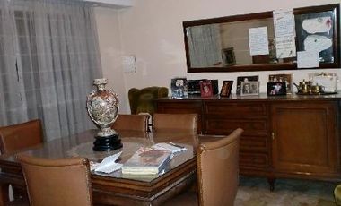 Casa con Departamento en venta en Don Bosco Este