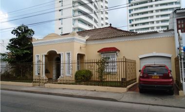 Vendo / arriendo Casa republicana  en Manga Cartagena