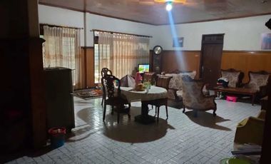 Rumah Lama Pinggir Jalan Pejaten Raya, Akses Super Strategis