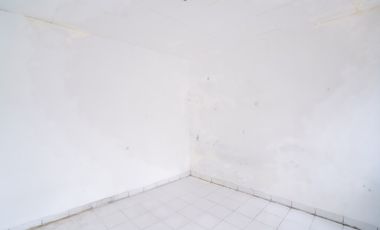 Rumah LB 250 SHM 7 Menit ke Living Plaza Cinere Dibantu KPR J-47443