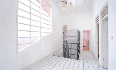 Rumah LB 250 SHM 7 Menit ke Living Plaza Cinere Dibantu KPR J-47443