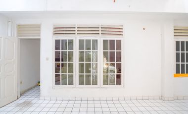 Rumah LB 250 SHM 7 Menit ke Living Plaza Cinere Dibantu KPR J-47443