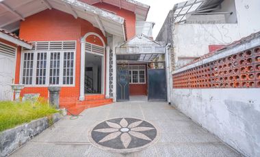 Rumah LB 250 SHM 7 Menit ke Living Plaza Cinere Dibantu KPR J-47443