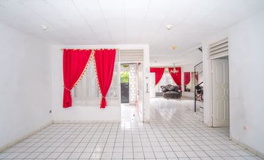 Rumah LB 250 SHM 7 Menit ke Living Plaza Cinere Dibantu KPR J-47443