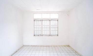 Rumah LB 250 SHM 7 Menit ke Living Plaza Cinere Dibantu KPR J-47443