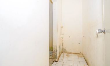 Rumah LB 250 SHM 7 Menit ke Living Plaza Cinere Dibantu KPR J-47443