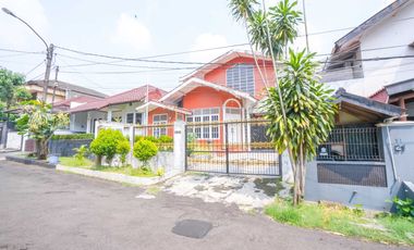Rumah LB 250 SHM 7 Menit ke Living Plaza Cinere Dibantu KPR J-47443