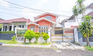 Rumah LB 250 SHM 7 Menit ke Living Plaza Cinere Dibantu KPR J-47443