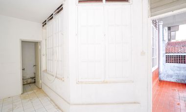 Rumah LB 250 SHM 7 Menit ke Living Plaza Cinere Dibantu KPR J-47443
