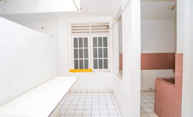 Rumah LB 250 SHM 7 Menit ke Living Plaza Cinere Dibantu KPR J-47443
