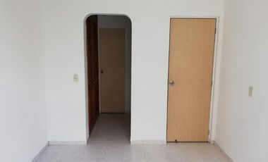 apartamento en arriendo en c.r alameda  piso 2 sin ascensor. Cod A11378