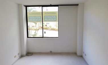 apartamento en arriendo en c.r alameda  piso 2 sin ascensor. Cod A11378