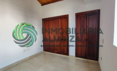 apartamento en arriendo en centro. Cod A17353