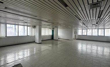 oficina en arriendo en el centro. Cod A700673