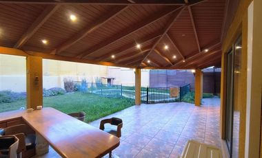 Casa 4 dorm. Av Las Flores, Ciudad de Los Valles, Pudahuel