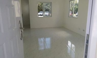 Hulugan Single House and lot with Balcony near NAIAx, PITX