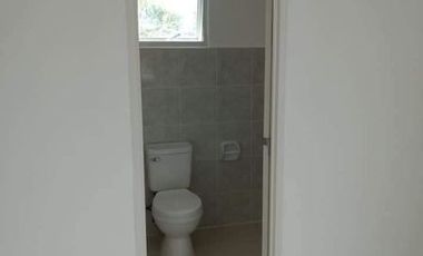 Hulugan Single House and lot with Balcony near NAIAx, PITX