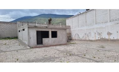 Galpón de venta, sector Mitad del Mundo