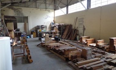 Excelente lote zona Chauvin en Distrito C2  con local habilitado