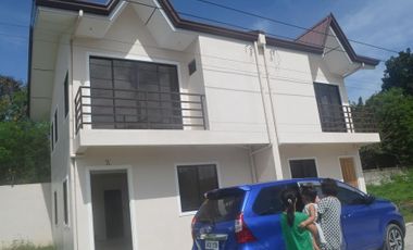 Maribago duplex house with 3 bdrms equity monthly is 25,625