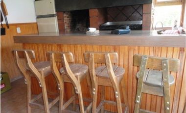 Chalet 5 ambientes con dependencia