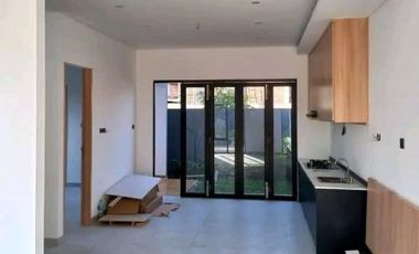 rumah cluster di jual ada rooftop lokasi di jl bakti