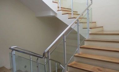 House for rent in Cebu City, Gated spacious with balconies & view