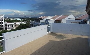 House for rent in Cebu City, Gated spacious with balconies & view