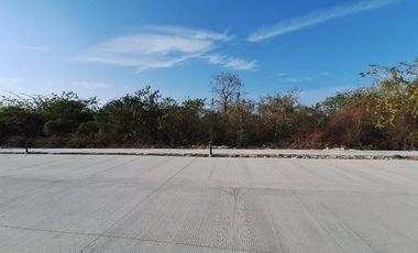 Terreno en venta Mérida Yucatán, Privada Entre Parques Tixcuytun