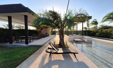 Terreno en venta Mérida Yucatán, Privada Entre Parques Tixcuytun