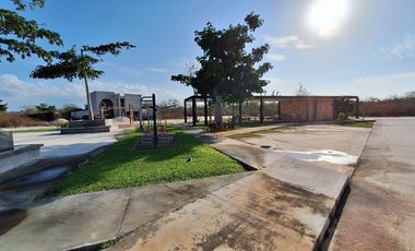 Terreno en venta Mérida Yucatán, Privada Entre Parques Tixcuytun