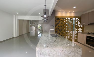 Casa Grande De Lujo En Monteverde, Montería