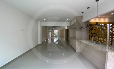 Casa Grande De Lujo En Monteverde, Montería