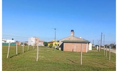 LOTE DE TERRENO EN SANTA ELENA