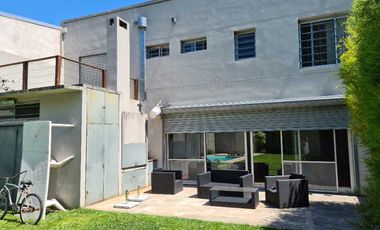 Casa en venta en Barrio Parque