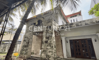 Rumah Hitung Tanah Lokasi Premium Depan Taman Proklamasi