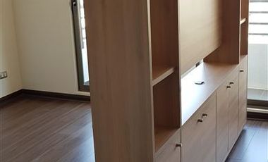 Departamento en Venta en Venta un dormitorio con estacionamiento//Metro San Miguel