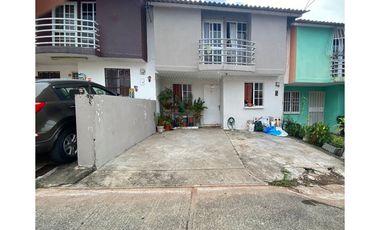 SEA CONFIABLE VENDE DUPLEX EN VILLAS DEL NARANJAL PEDREGAL 3R